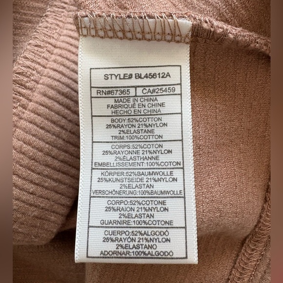 BB Dakota Ribbed Corset-Seamed Top | Size XL - Picture 9 of 9